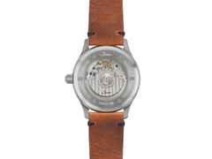 Sinn Spezialuhren 308 Jagduhr Automatik Edelstahl 40mm grünes Zifferblatt Metallband – Herrenuhren Uhr mit Datum aus Edelstahl. Das Gehäuse ist rund und silber. Das Edelstahlarmband ist silber. Das Zifferblatt ist ein Index in grün. – Ansicht 2