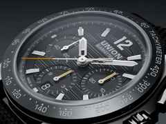Union Glashütte Belisar Chronograph Sport Automatik Edelstahl Schwarz-DLC 43mm schwarzes Zifferblatt schwarzes Lederband – Herrenuhren Chronograph aus DLC beschichtet, Edelstahl und Leder. Das Gehäuse ist rund und silber. Das Lederarmband ist schwarz. Das Zifferblatt ist arabisch Index und schwarz. – Ansicht 5