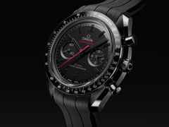 Omega Speedmaster Dark Side of the Moon Chronograph Handaufzug Keramik 44mm schwarzes Zifferblatt schwarzes Textilband – Herrenuhren Chronograph aus Keramik. Das Gehäuse ist rund und schwarz. Das Kautschuk / Kunststoff / Silikon Armband ist schwarz. Das Zifferblatt ist ein Index in schwarz. – Ansicht 4