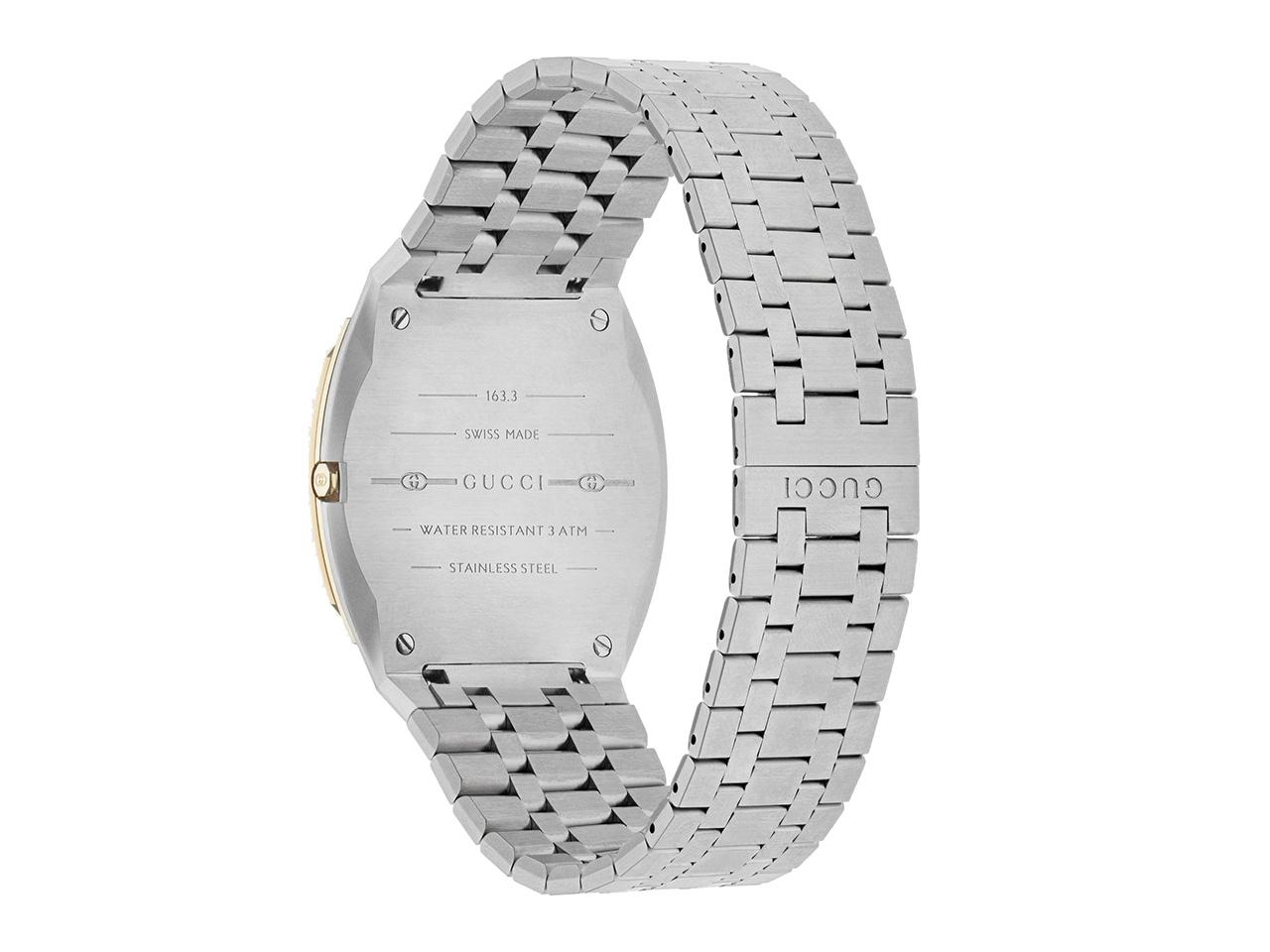 Gucci 25H Quarz Edelstahl 38mm goldenes Zifferblatt Metallband YA163405 – Damenuhren Uhr ohne Datum aus 750 Gelbgold, Edelstahl und vergoldet. Das Gehäuse ist rund und silber-gelbgold. Das Edelstahlarmband ist silber. Das Zifferblatt ist ein Index in gelbgold. – Ansicht 2