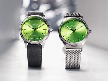 Mühle Glashütte Panova Limettengrün Automatik Edelstahl 40mm Metallband – Herrenuhren Uhr ohne Datum aus Edelstahl. Das Gehäuse ist rund und silber. Das Edelstahlarmband ist silber. Das Zifferblatt ist ein Index in grün. – Ansicht 3