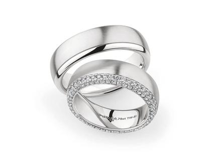 Christian Bauer Trauring Paar Nr.  50 Platin – Ringe Trauring mit Besatz aus 950 Platin.