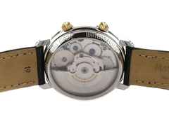 Maurice Lacroix Masterpiece Reveil - Wecker Automatik Edelstahl und Gelbgold 38mm Lederband 20584-1606 Full Set Occasion Refurbished – Herrenuhren Uhr mit Datum aus 750 Gelbgold und Edelstahl. Das Gehäuse ist rund und silber-gelbgold. Das Lederarmband Kroko / Alligator ist blau. Das Zifferblatt ist römisch Index und silber. – Ansicht 2