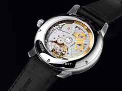 Glashütte Original Senator Observer Automatik Edelstahl 44mm graues Zifferblatt schwarzes Lederband – Herrenuhren Uhr mit Datum aus Edelstahl. Das Gehäuse ist rund und silber. Das Lederarmband ist schwarz. Das Zifferblatt ist arabisch und grau. – Ansicht 4