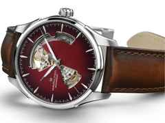 Hamilton Jazzmaster Open Heart Automatik Edelstahl 40mm rotes Zifferblatt rotbraunes Lederband – Herrenuhren Uhr ohne Datum aus Edelstahl und Leder. Das Gehäuse ist rund und silber. Das Lederarmband ist braun. Das Zifferblatt ist ein Index in rot. – Ansicht 3