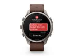 Garmin Fenix 9 Pro inReach Titan 47mm digitales Display braunes Lederband – Herrenuhren Uhr Multifunktion aus Leder und Titan. Das Gehäuse ist rund und grau. Das Lederarmband ist braun. Das Zifferblatt ist digital und schwarz.