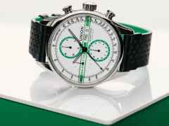 Union Glashütte Viro Chronograph Silvretta Classic 2022 Limited Edition Automatik Edelstahl 44mm weiß-grünes Zifferblatt schwarzes Lederband – Herrenuhren Chronograph aus Edelstahl. Das Gehäuse ist rund und silber. Das Lederarmband ist schwarz. Das Zifferblatt ist ein Index in grün. – Ansicht 6