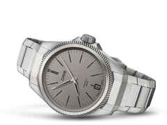 Oris Pro Pilot X Calibre 400 Automatik Titan 39mm graues Zifferblatt Metallband – Herrenuhren Uhr mit Datum aus Titan. Das Gehäuse ist rund und silber. Das Titanarmband ist silber. Das Zifferblatt ist ein Index in grau. – Ansicht 6
