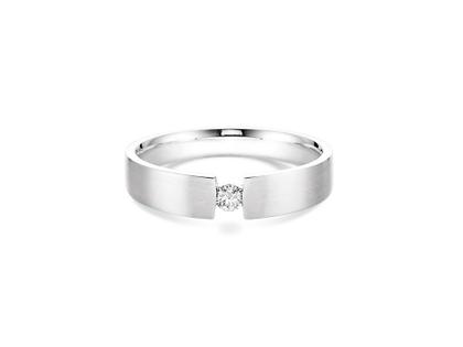 Ringe Ring mit Besatz aus 950 Platin.