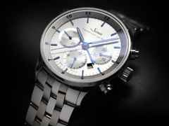 Sinn Spezialuhren 6099 Frankfurter Finanzplatzuhr Automatik Edelstahl 41,5mm silberfarbenes Zifferblatt Metallband limitiert – Herrenuhren Chronograph aus Edelstahl. Das Gehäuse ist rund und silber. Das Edelstahlarmband ist silber. Das Zifferblatt ist ein Index in silber. – Ansicht 9