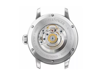 MeisterSinger No 03 40 mm schwarz – Herrenuhren Uhr mit Datum aus Edelstahl und Leder. Das Gehäuse ist rund und silber. Das Lederarmband ist schwarz. Das Zifferblatt ist arabisch und schwarz. – Ansicht 2