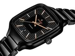 Rado True Square Automatic Keramik schwarz 38mm Keramikband schwarz – Damenuhren Uhr mit Datum aus Keramik und Titan. Das Gehäuse ist quadratisch und schwarz. Das Keramikarmband ist schwarz. Das Zifferblatt ist ein Index in schwarz. – Ansicht 2