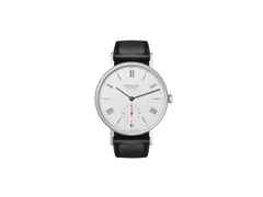 Nomos Glashütte Ludwig neomatik 36 Automatik Edelstahl weißes Zifferblatt schwarzes Lederband – Damenuhren Uhr ohne Datum aus Edelstahl. Das Gehäuse ist rund und silber. Das Lederarmband ist schwarz. Das Zifferblatt ist römisch Index und weiß.