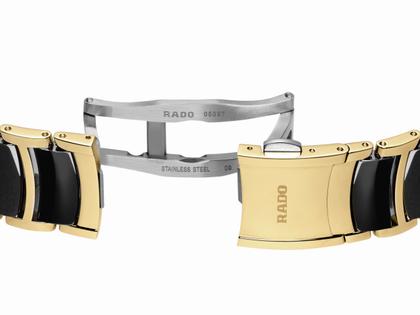 Rado Centrix Diamonds Quarz Edelstahl Gelbgold-PVD 35mm schwarzes Zifferblatt mit Brillanten Metallband – Damenuhren Uhr mit Datum aus Edelstahl, Keramik und PVD beschichtet. Das Gehäuse ist rund und gelbgold. Das Keramikarmband ist mehrfarbig. Das Zifferblatt ist ein Index in schwarz. – Ansicht 5