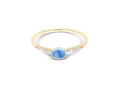 Nanis Dancing in the Rain Azure Ring Gelbgold London  Blue Topas klein – Ringe Ring mit Besatz aus 750 Gelbgold.