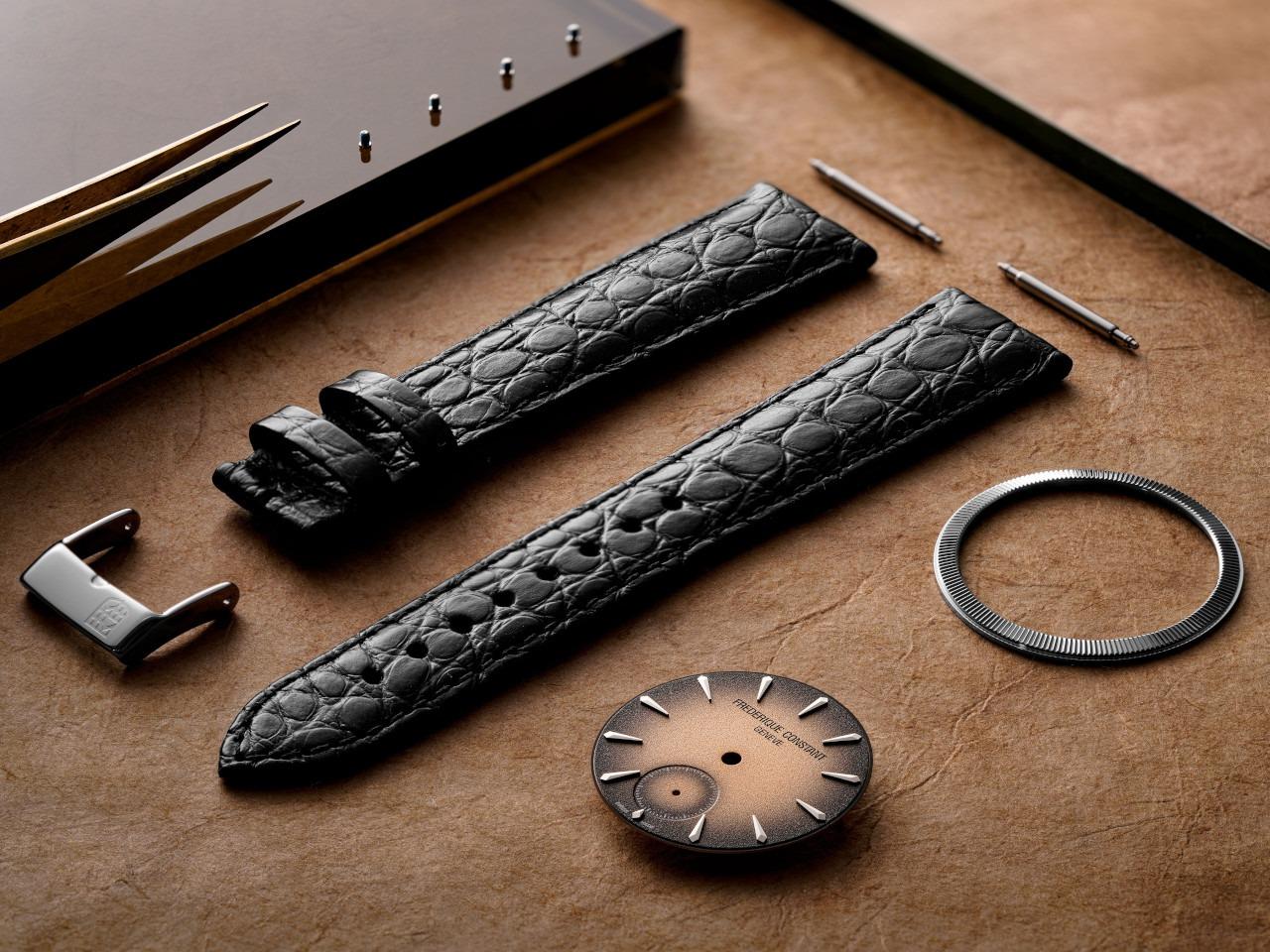 Frederique Constant Classics Moneta Handaufzug Edelstahl 38,5mm braunes Zifferblatt schwarzes Lederband limitiert – Herrenuhren Uhr ohne Datum aus Edelstahl und Leder. Das Gehäuse ist rund und silber. Das Lederarmband ist schwarz. Das Zifferblatt ist ein Index in braun. – Ansicht 15