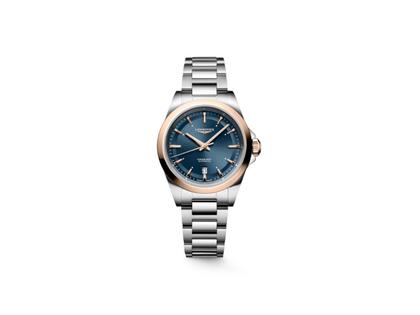 Longines Conquest Automatik Edelstahl und Roségold 30mm blaues Zifferblatt Metallband – Damenuhren Uhr mit Datum aus 750 Rotgold und Edelstahl. Das Gehäuse ist rund und silber-roségold. Das Edelstahlarmband ist silber. Das Zifferblatt ist ein Index in blau.