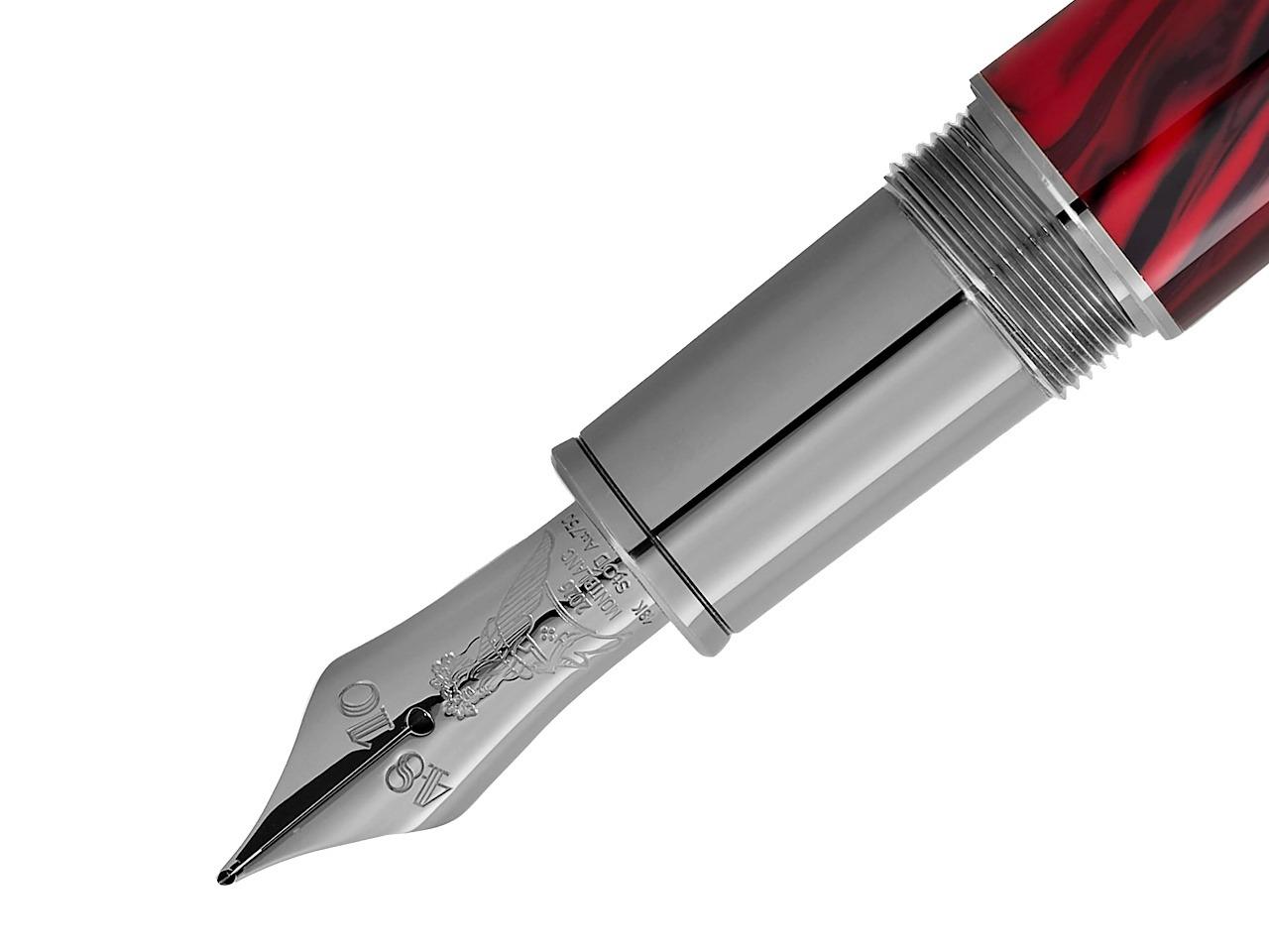 Montblanc Writers Edition                      2026: Hommage to Bram Stoker Limited Edition Füllfederhalter M – Schreibgeräte Füllfederhalter in rot und aus Edelharz, Metall, rhodiniert und Ruthenium. – Ansicht 2