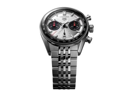 TAG Heuer Carrera Chronograph Automatik Edelstahl 39mm silberfarbenes Zifferblatt Metallband – Herrenuhren Chronograph aus Edelstahl und Keramik. Das Gehäuse ist rund und silber. Das Edelstahlarmband ist silber. Das Zifferblatt ist ein Index in silber. – Ansicht 2