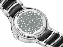 Rado Centrix Diamonds Quarz Edelstahl 35mm schwarzes Zifferblatt mit Brillanten Metallband limitiert – Damenuhren Uhr mit Datum aus Edelstahl und Keramik. Das Gehäuse ist rund und silber. Das Edelstahlarmband ist silber. Das Zifferblatt ist ohne Zeichen und schwarz. – Ansicht 4