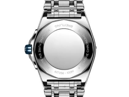 Breitling Super Chronomat Automatic 38 Edelstahl blaues Zifferblatt Metallband – Damenuhren Uhr mit Datum aus Edelstahl und Keramik. Das Gehäuse ist rund und silber. Das Edelstahlarmband ist silber. Das Zifferblatt ist ein Index in blau. – Ansicht 5