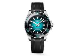 Longines HydroConquest 2026 Commonwealth Games Automatik Edelstahl 42mm türkises Zifferblatt schwarzes Kautschukband – Herrenuhren Uhr mit Datum aus Edelstahl, Kautschuk und Keramik. Das Gehäuse ist rund und silber. Das Kautschuk / Kunststoff / Silikon Armband ist schwarz. Das Zifferblatt ist ein Index in schwarz.