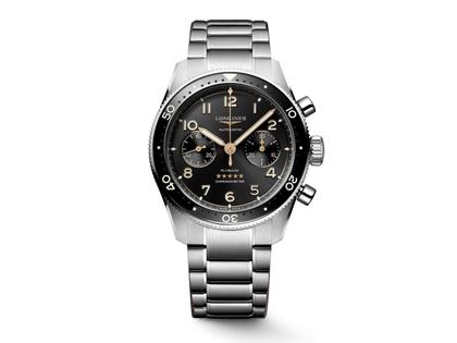 Longines Spirit Flyback Chronograph Automatik Edelstahl 42mm schwarzes Zifferblatt Metallband – Herrenuhren Chronograph aus Edelstahl und Keramik. Das Gehäuse ist rund und silber. Das Edelstahlarmband ist silber. Das Zifferblatt ist arabisch Index und schwarz.