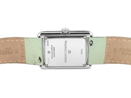 Maurice Lacroix Fiaba Square Quarz Edelstahl 24x34mm Perlmutt-Zifferblatt grünes Lederband FA1205-SS001-160-5 Full Set mit Garantie Occasion – Damenuhren Uhr ohne Datum aus Edelstahl. Das Gehäuse ist rechteckig und silber. Das Lederarmband ist grün. Das Zifferblatt ist römisch und weiß. – Ansicht 2