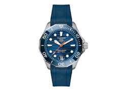 TAG Heuer Aquaracer Professional 300 Date Automatik Edelstahl 42mm blaues Zifferblatt blaues Kautschukband – Herrenuhren Uhr mit Datum aus Edelstahl und Keramik. Das Gehäuse ist rund und silber. Das Kautschuk / Kunststoff / Silikon Armband ist blau. Das Zifferblatt ist ein Index in blau.