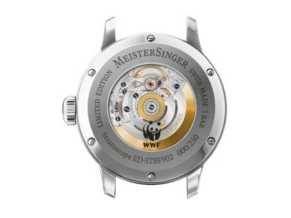MeisterSinger Stratoscope Automatik Edelstahl Best Friends Limited Edition – Herrenuhren Uhr ohne Datum aus Edelstahl. Das Gehäuse ist rund und silber. Das Lederarmband ist braun. Das Zifferblatt ist arabisch Index und schwarz. – Ansicht 3