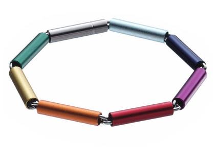 Apero Röhrli Armband bunt – Armschmuck Armband aus Aluminium, Edelstahl und und .