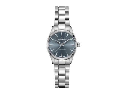 Hamilton Jazzmaster Quartz Edelstahl 32mm blaues Zifferblatt Metallband – Damenuhren Uhr ohne Datum aus Edelstahl. Das Gehäuse ist rund und silber. Das Edelstahlarmband ist silber. Das Zifferblatt ist ein Index in blau.