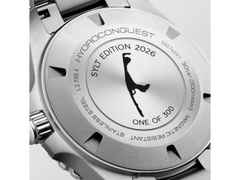Longines HydroConquest Sylt Edition 2026 Automatik Edelstahl 42mm weißes Zifferblatt Metallband – Herrenuhren Uhr mit Datum aus Edelstahl und Keramik. Das Gehäuse ist rund und silber. Das Edelstahlarmband ist silber. Das Zifferblatt ist ein Index in weiß. – Ansicht 6