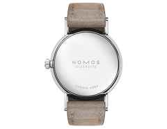 Nomos Glashütte Ludwig 33 Duo Handaufzug Edelstahl weißes Zifferblatt beiges Lederband – Damenuhren Uhr ohne Datum aus Edelstahl. Das Gehäuse ist rund und silber. Das Lederarmband ist beige. Das Zifferblatt ist römisch Index und weiß. – Ansicht 2