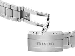 Rado HyperChrome Quarz Edelstahl 41,5mm grünes Zifferblatt Metallband – Herrenuhren Uhr mit Datum aus Edelstahl und Keramik. Das Gehäuse ist rund und silber. Das Edelstahlarmband ist silber. Das Zifferblatt ist ein Index in grün. – Ansicht 5