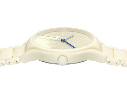 Rado True Round x Les Couleurs Le Corbusier Automatik Keramik 40mm weißes Zifferblatt weißes Keramikband – Herrenuhren Uhr ohne Datum aus Keramik und Titan. Das Gehäuse ist rund und weiß. Das Keramikarmband ist weiß. Das Zifferblatt ist ohne Zeichen und weiß. – Ansicht 3
