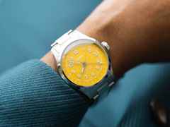 Oris Big Crown Pointer Date Automatik Edelstahl 40mm gelbes Zifferblatt Metallband – Herrenuhren Uhr mit Datum aus Edelstahl. Das Gehäuse ist rund und silber. Das Edelstahlarmband ist silber. Das Zifferblatt ist arabisch und gelb. – Ansicht 11